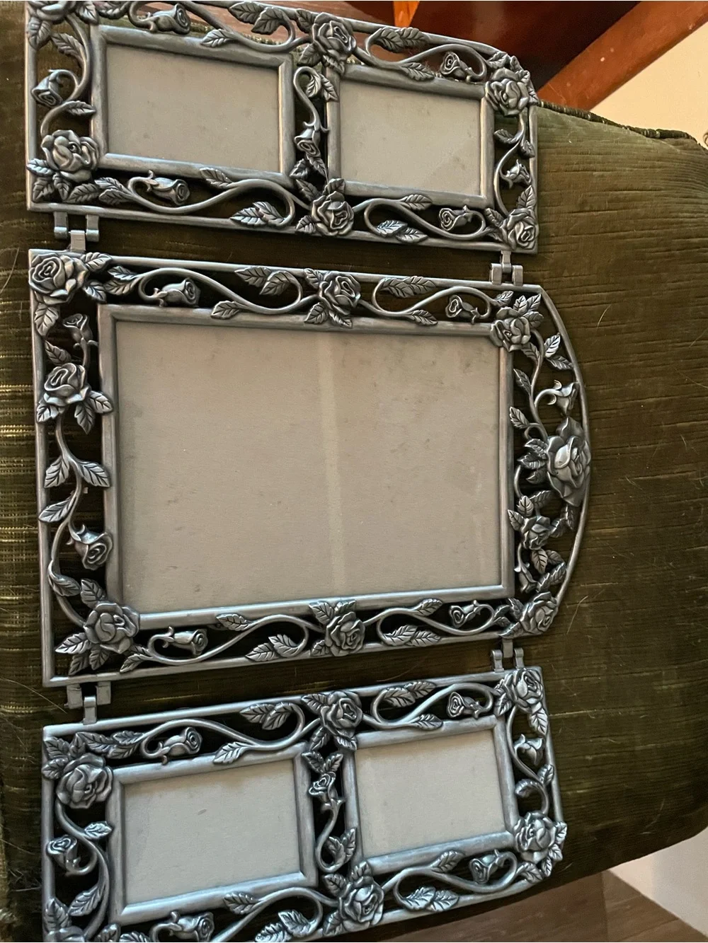 Ornate Floral Triple Panel Picture Frame - Silver
